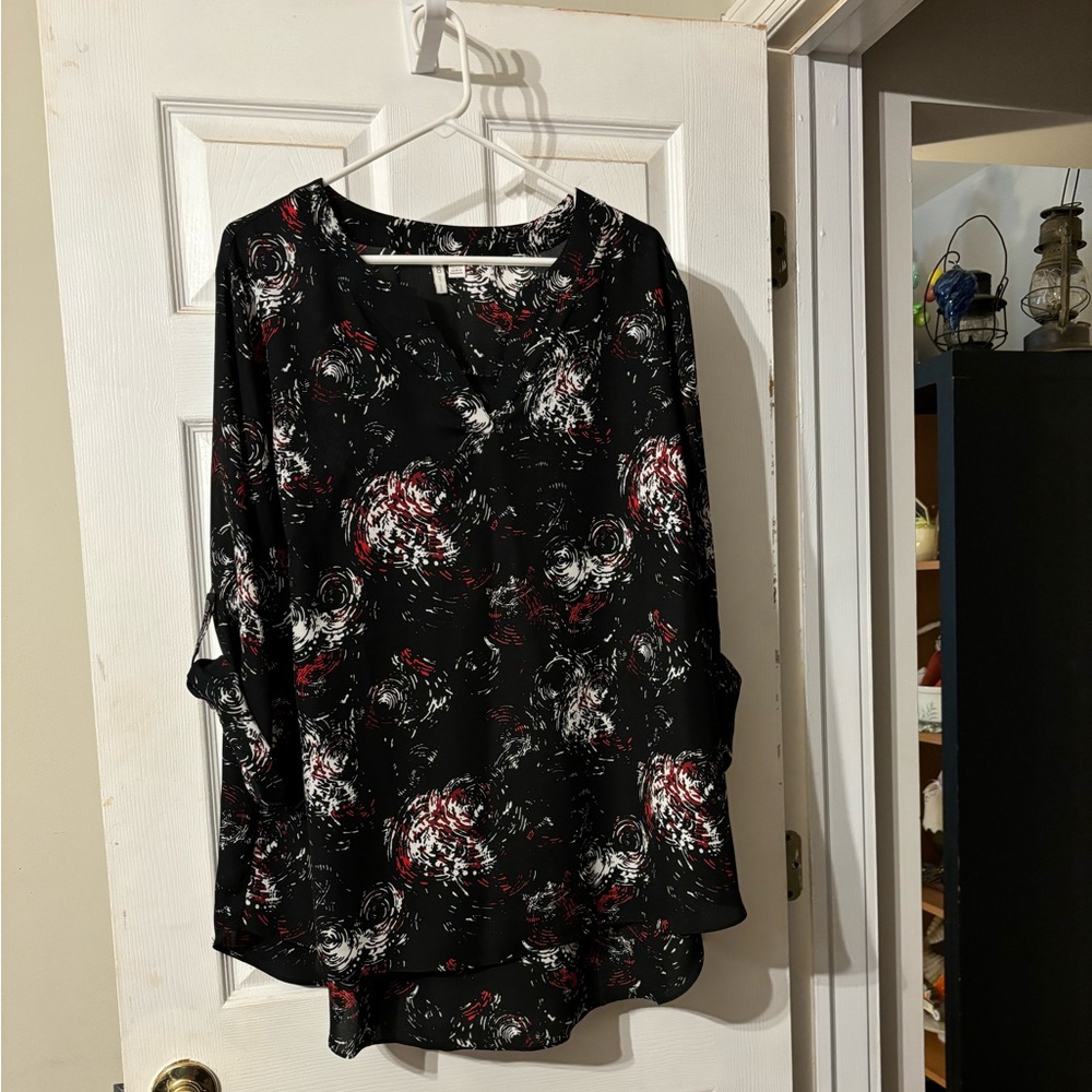 CATO black blouse with red and white swirl design.  Plus size 22/24w.